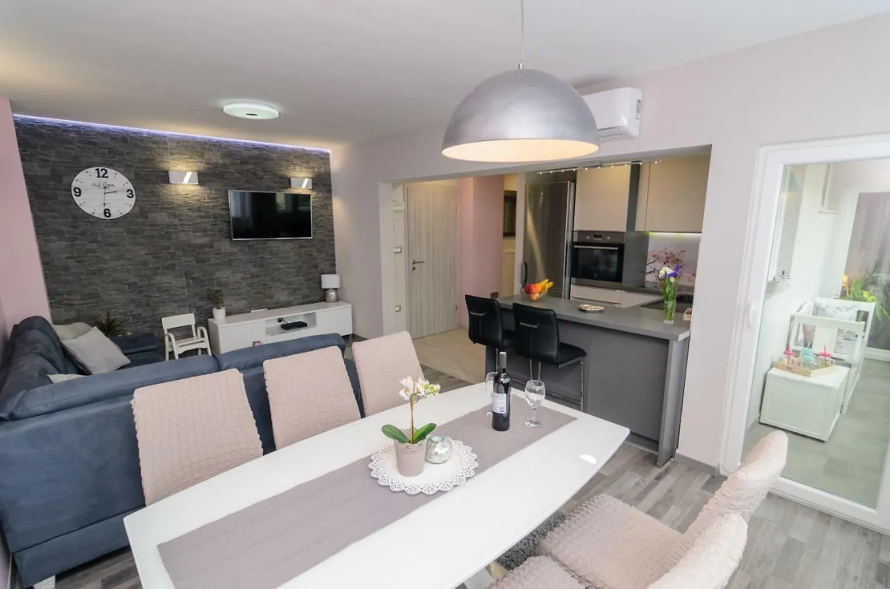 Gasthuis Calm Apartment & Room Zadar