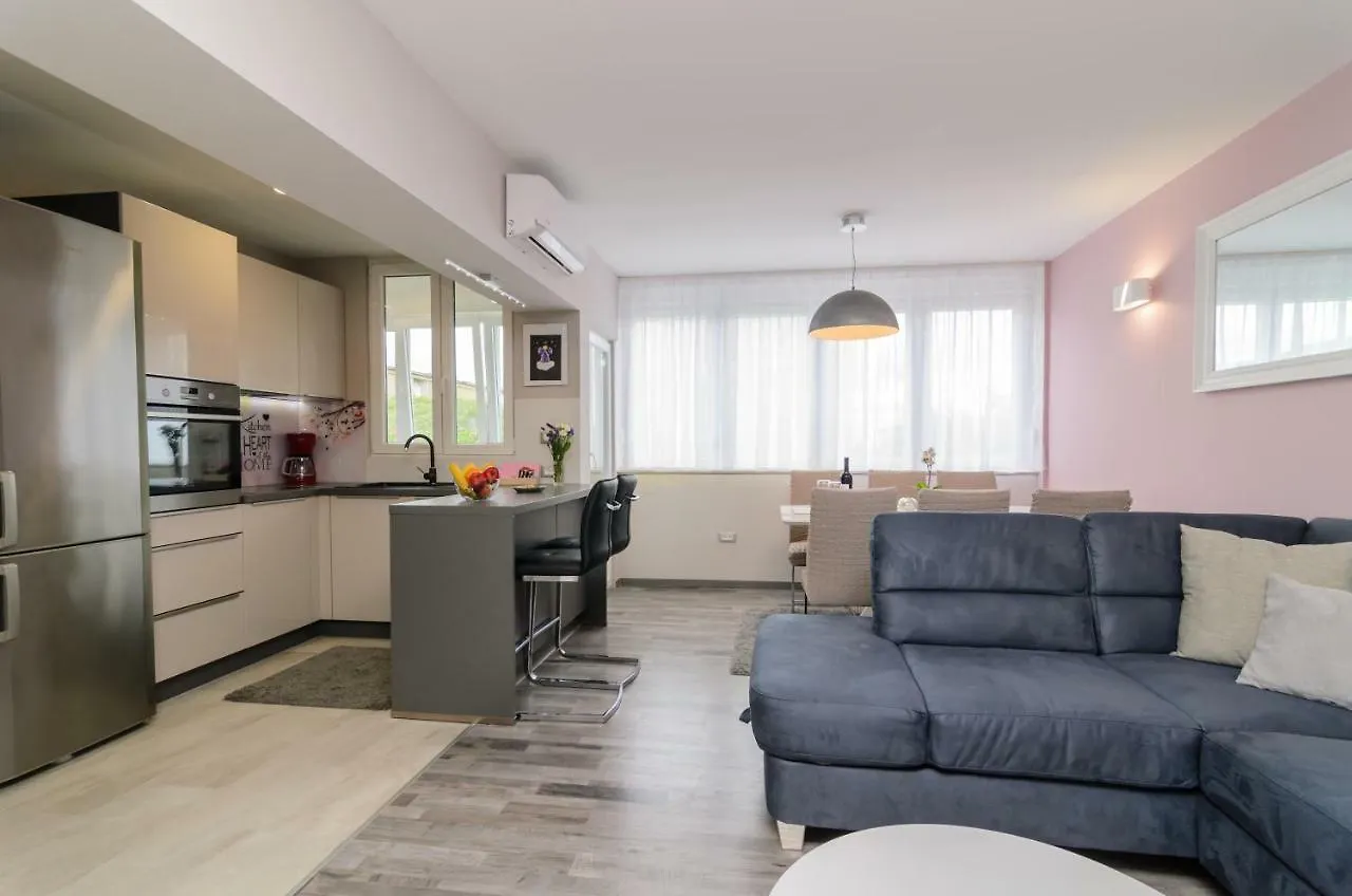 Gasthuis Calm Apartment & Room Zadar